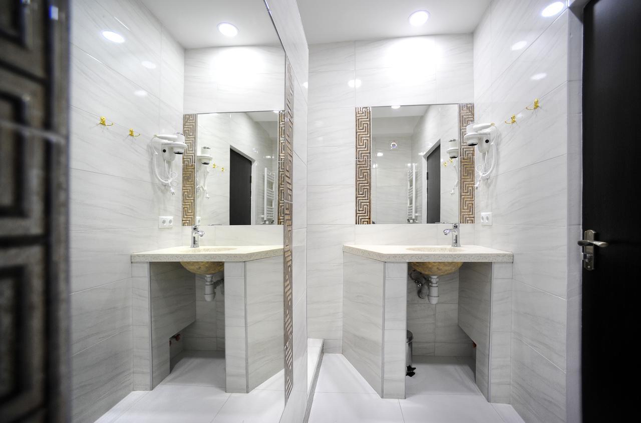 Rk City Hotel تبليسي المظهر الخارجي الصورة