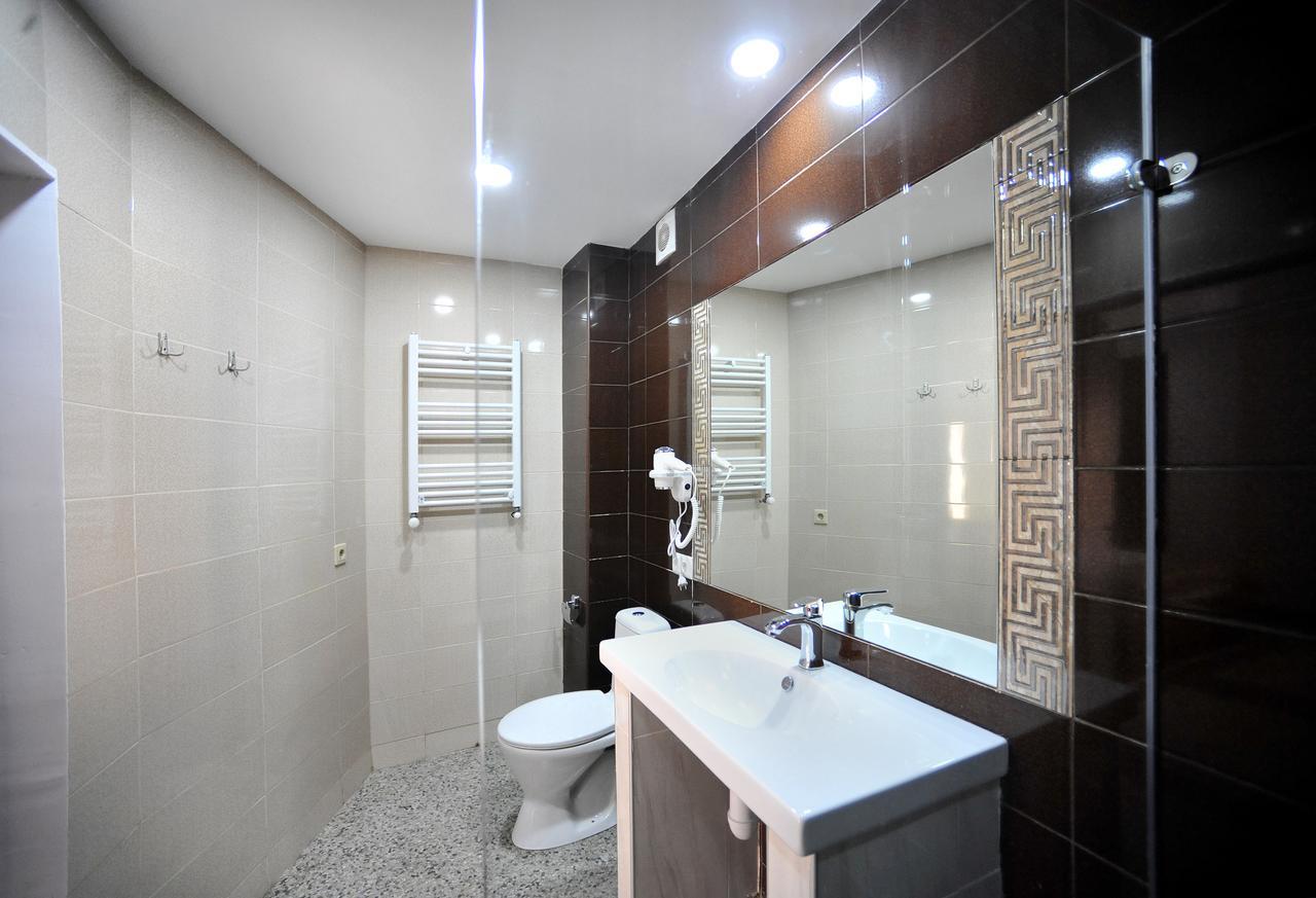 Rk City Hotel تبليسي المظهر الخارجي الصورة